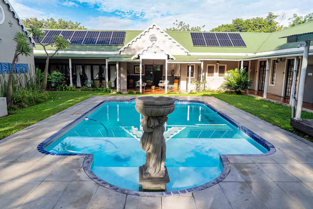 Guesthouse room and interior